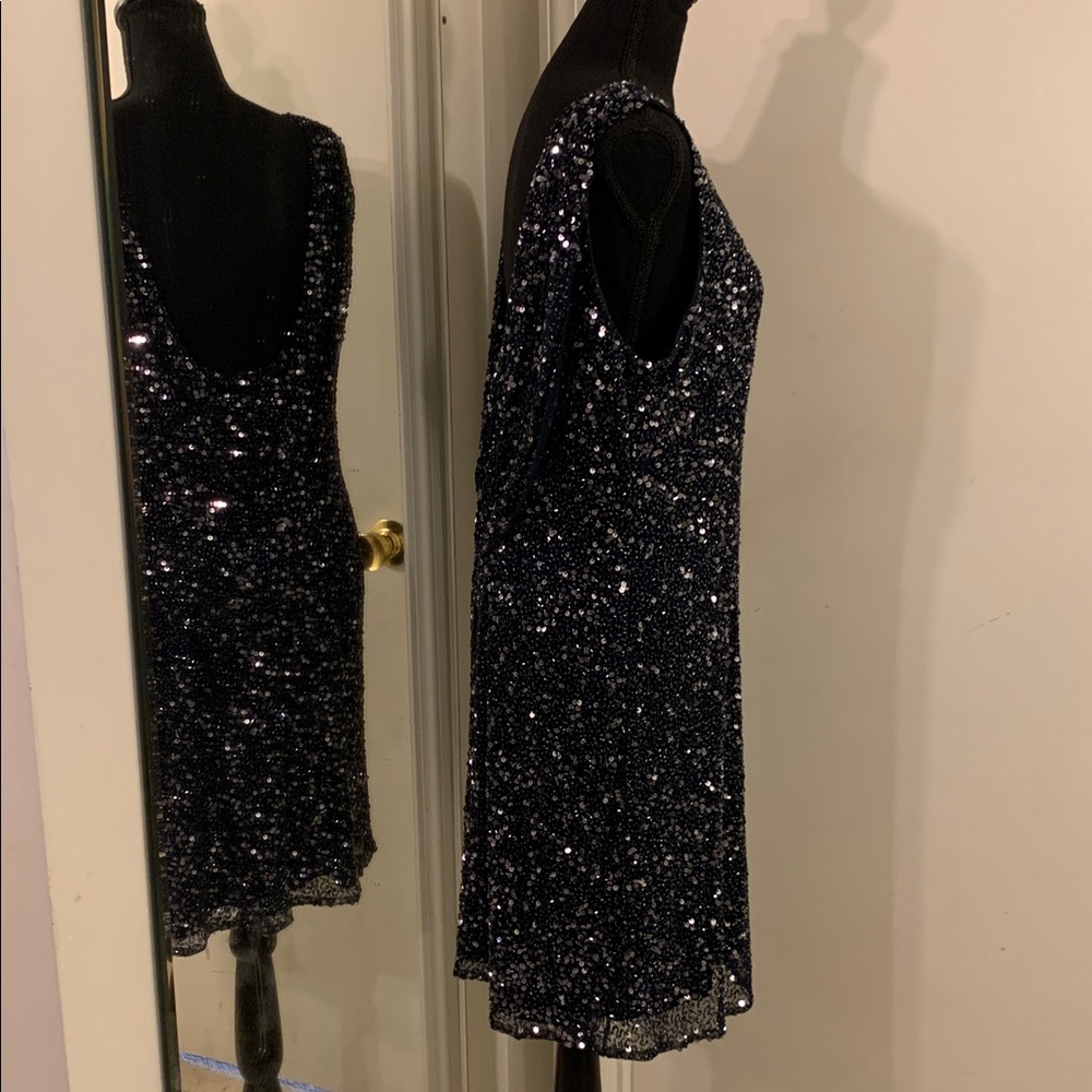 Pizarro Nights Elegant Dark Blue Sequin Dress Size 14 - Picture 3 of 17